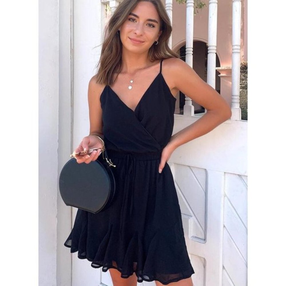Francesca's | NWT Ali Surplice Godet Dress